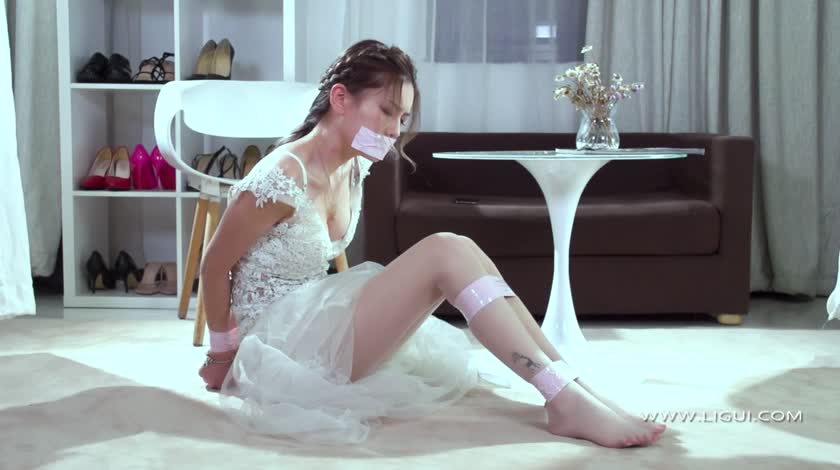 [Ligui丽柜] 2020.04.17 HD视频《紧缚丽莲》甜甜