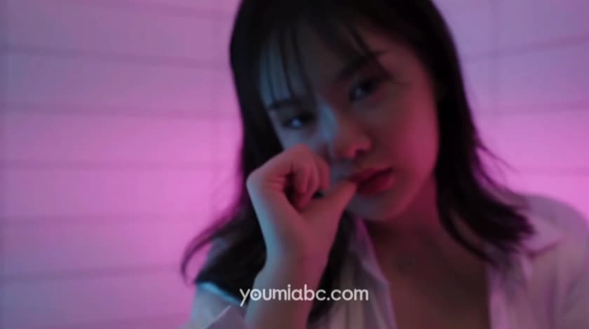 [YouMi尤蜜] 2020.01.22 NO.540 夜色下の浴室风光 易阳[1V／192MB]