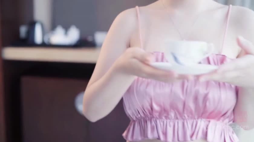  [YouMi尤蜜] 2020.06.12 NO.648 静谧好时光 绯月樱-Cherry[1V／142MB]