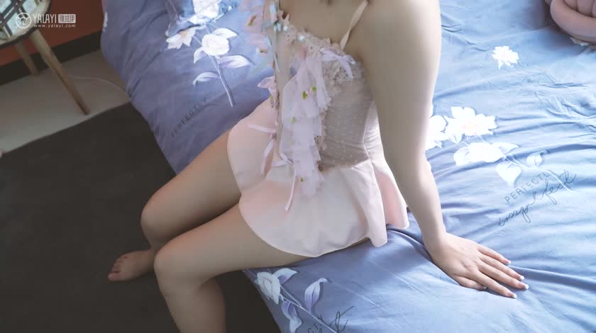 [YALAYI雅拉伊]视频 2020.03.23 V121《花蝴蝶》兔洱[1V／162M]