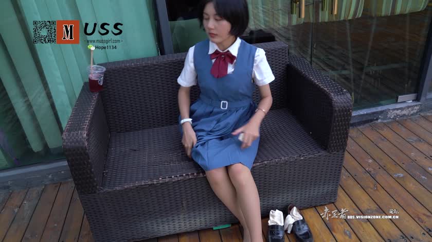 [MussGirl慕丝女郎]视频 NO.002-超级美少女不叶校服JK丝足秀[1V-934M]