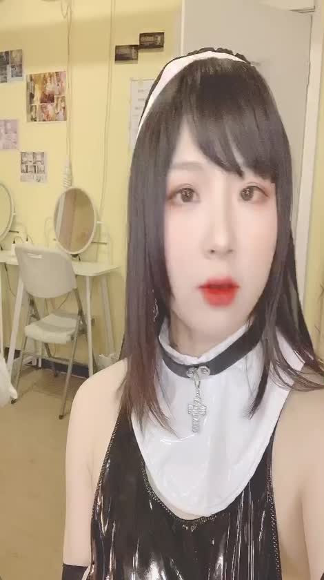 皮皮奶可可爱了啦  系带修女 3