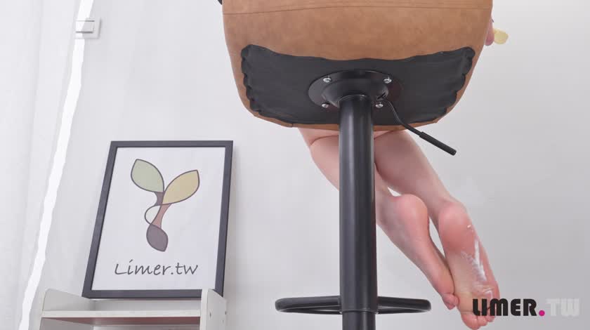 Limerence原创 NO.088 素人 Nina 可爱脚脚初解禁 ASMR