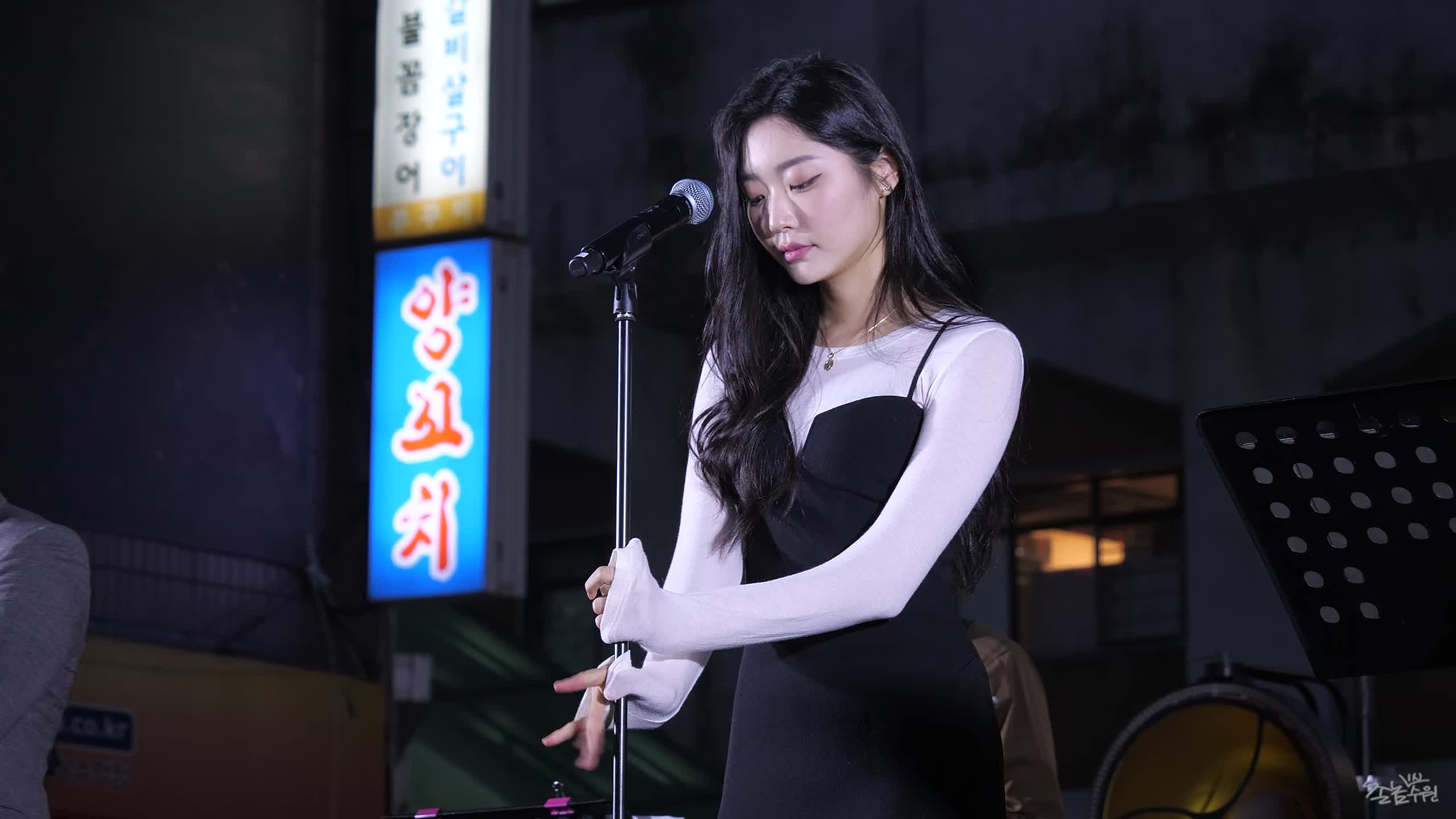 강윤정 (Gemma Kang) with 이상민밴드 - 슬픈 인연 (가로 얼빠(?)로도 찍어보고_곰장어 양꼬치가 킹받지만) [성수 도시재생축제]