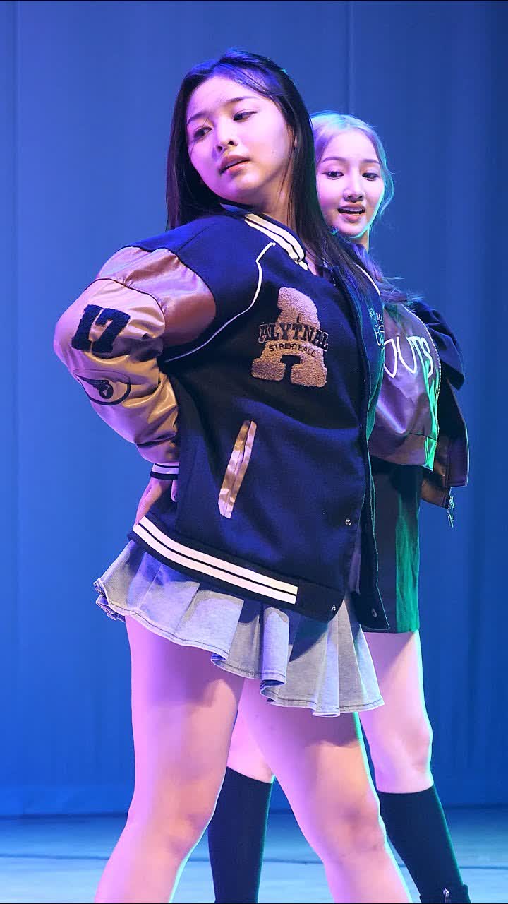 버스터즈 (BUSTERRS) - 울랄라 (Ohh-la-la) (지은) 직캠 [율곡중고등학교 한마당축제]