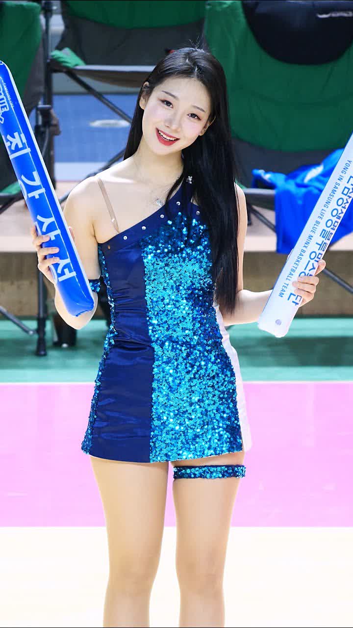 '우수한 치어리더' 응원리액션 직캠 [용인실내체육관]