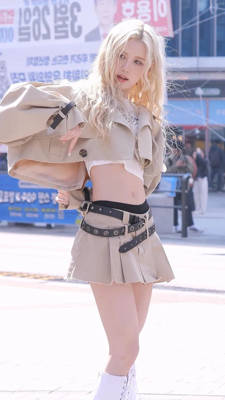 250322 GENBLUE (젠블루) - Slow Down (리리) 직캠 [신촌 버스킹]