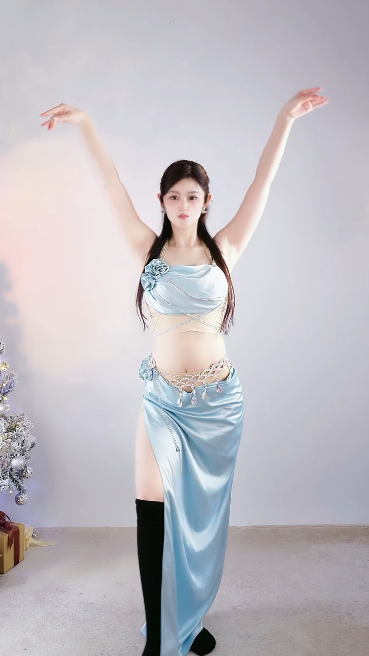 美女热舞1070