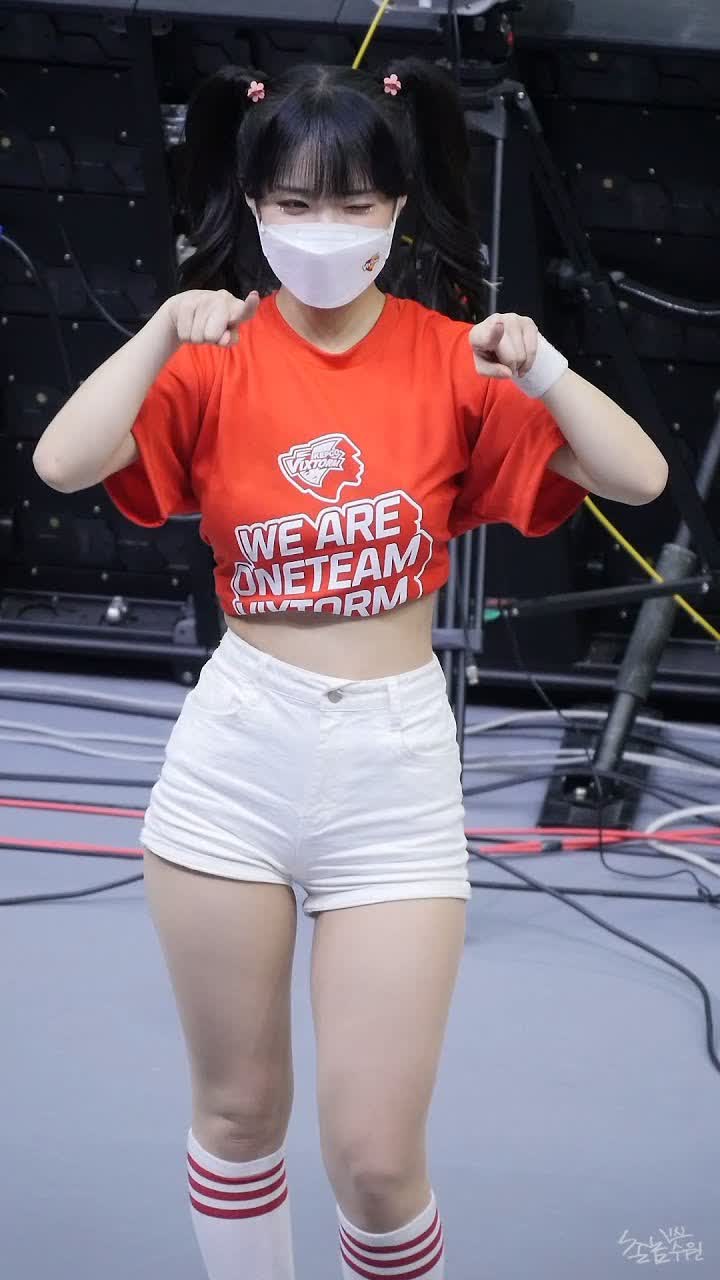 정규시즌 마지막 '찌릿찌릿 빅스톰' (이다혜 치어리더) 직캠 [수원실내체육관]